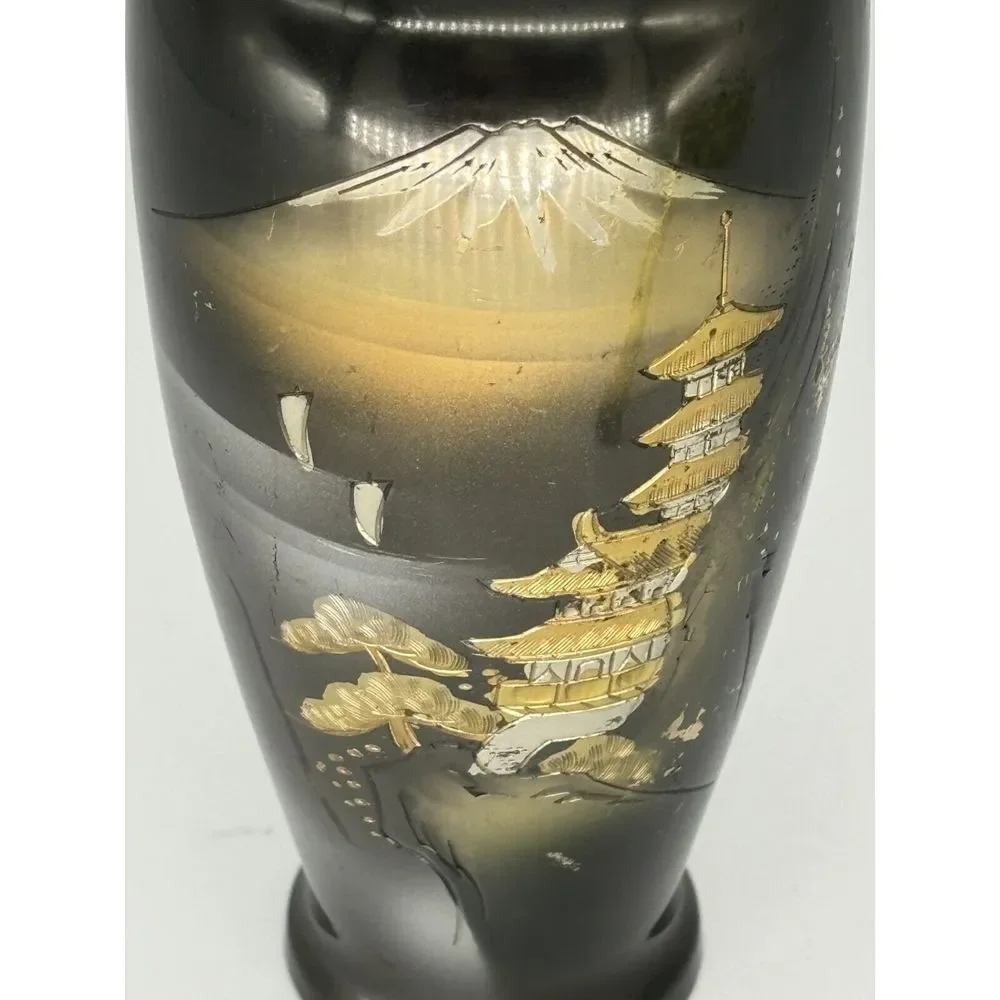 N/A japanese vase